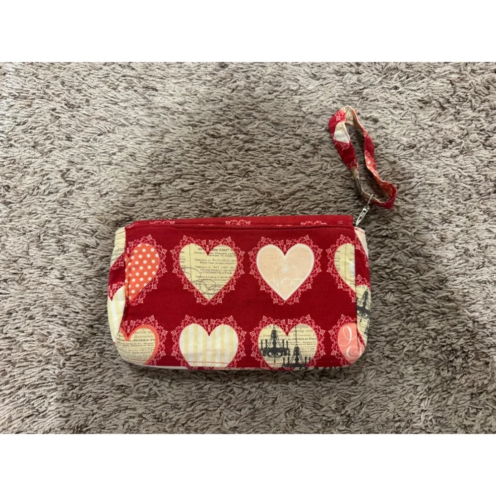 Handmade Wristlet‎ Heart Bag